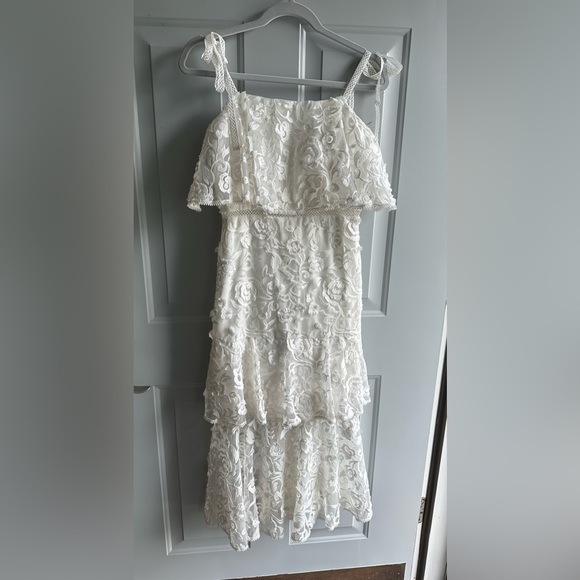 Monique Lhuillier BHLDN Elegant White Lace Midi Dress